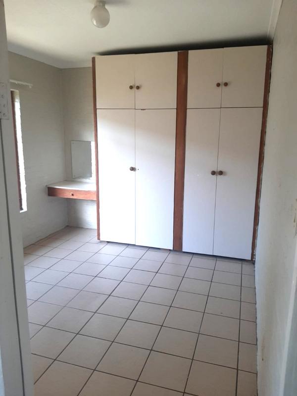 To Let 2 Bedroom Property for Rent in Goodwood Central Western Cape